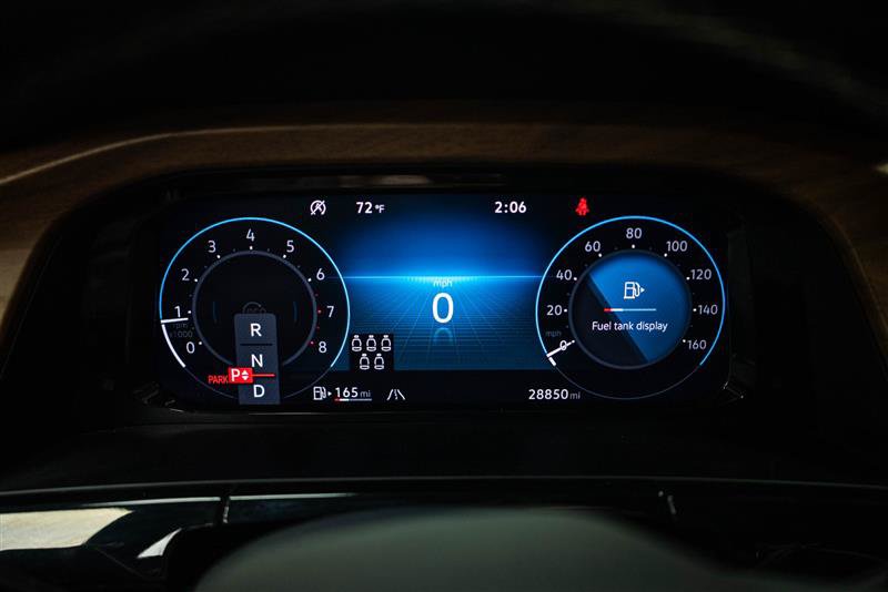 Used 2025 Volkswagen Atlas SE FWD image 19