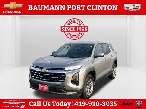 Used 2025 Chevrolet Equinox LT FWD image 10