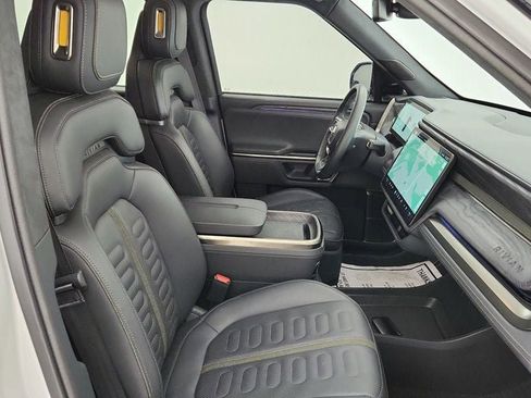 Used 2022 Rivian R1S Launch Edition image 26