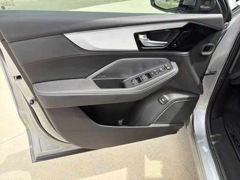 Certified 2026 Acura MDX FWD w/ Technology Package image 14