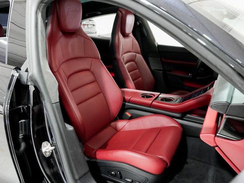Used 2020 Porsche Taycan Turbo w/ Premium Package image 21