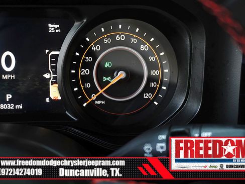 Used 2024 Jeep Wrangler Rubicon AWD/4WD image 27