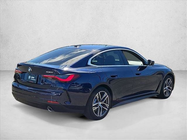 New 2026 BMW 430i w/ Driving Assistance Package RWD image 2