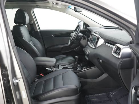 Used 2016 Kia Sorento SX AWD/4WD image 11