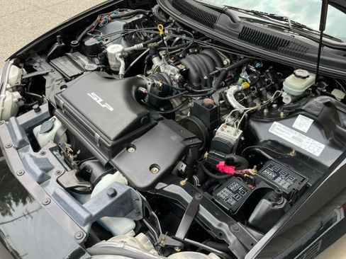 Used 2000 Chevrolet Camaro Z28 w/ SS Performance/Appearance Pkg image 20