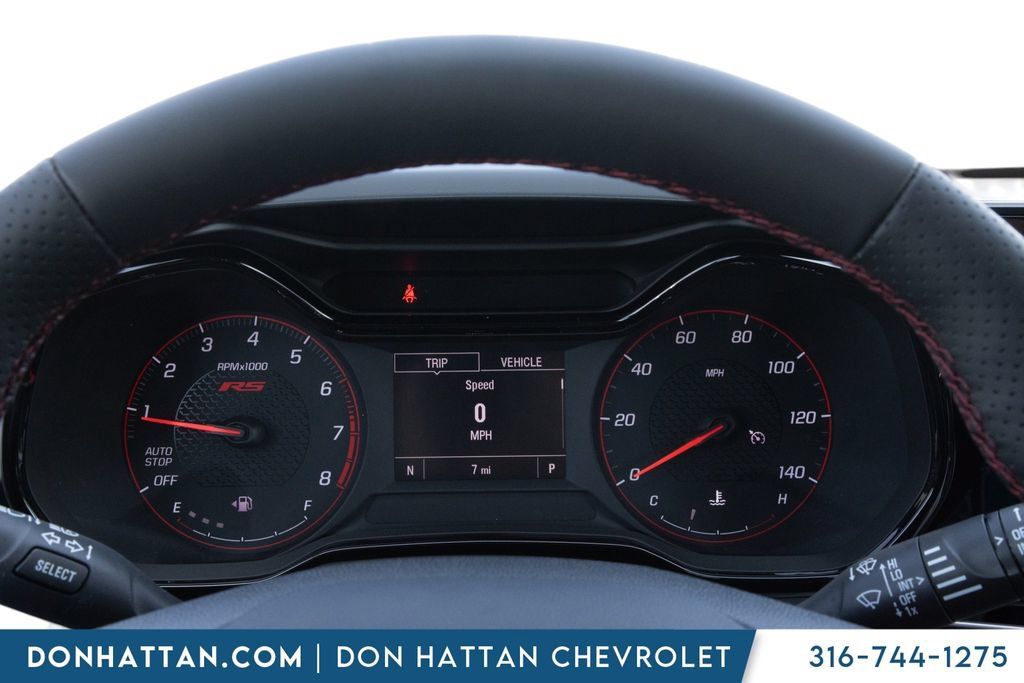 New 2026 Chevrolet Trax RS w/ Sunroof Package FWD image 8