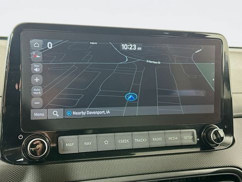 Used 2023 Hyundai Kona Limited image 13