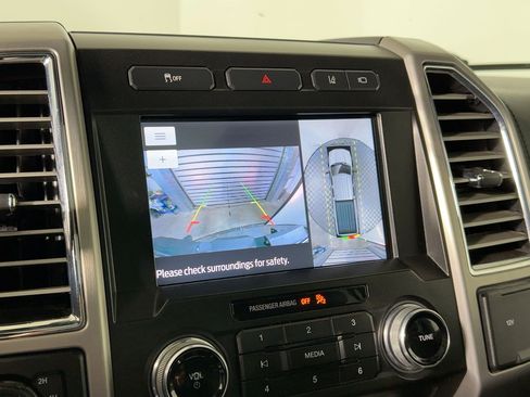 Used 2017 Ford F250 Platinum w/ Platinum Ultimate Package image 24