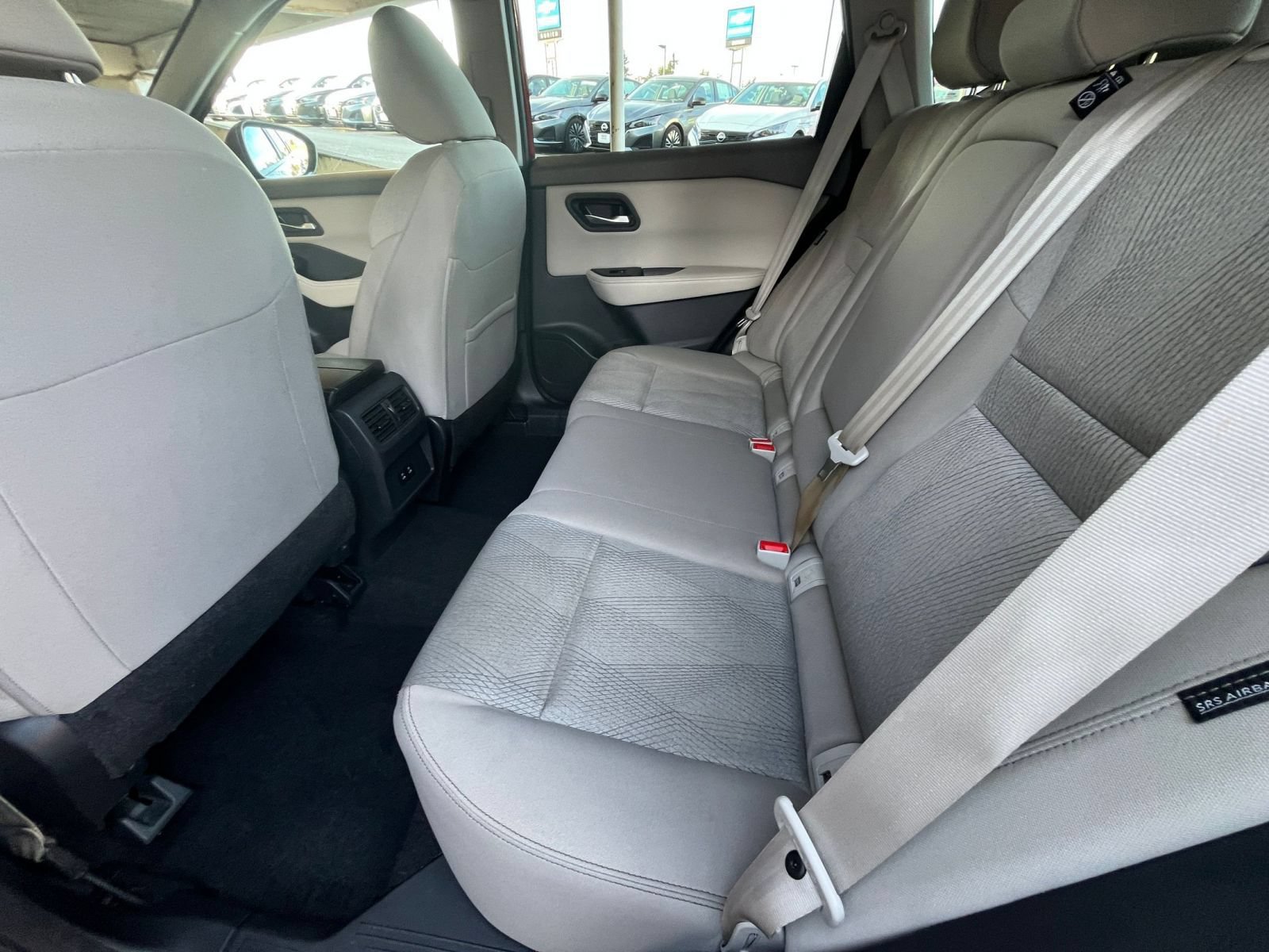 Used 2025 Nissan Rogue SV AWD/4WD image 27