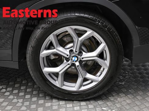 Used 2023 BMW X3 xDrive30i w/ Convenience Package AWD/4WD image 8