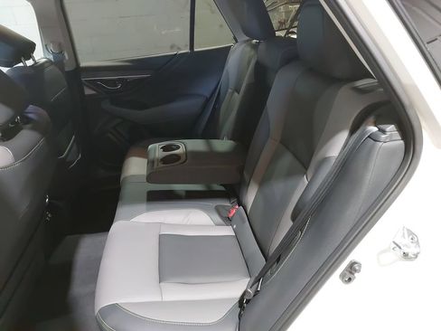 Used 2023 Subaru Outback Onyx Edition AWD/4WD image 15