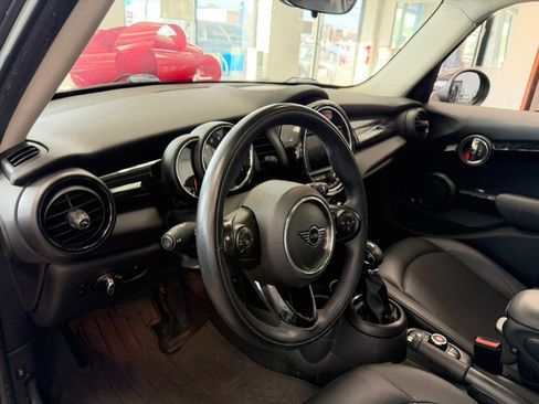 Used 2019 MINI Cooper 4-Door Hardtop FWD image 20