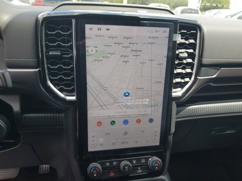 New 2025 Ford Ranger Lariat w/ FX4 Off-Road Package image 16