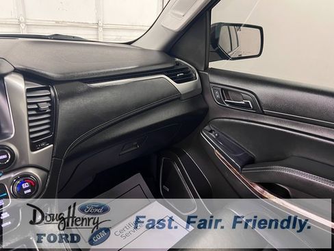 Used 2017 Chevrolet Suburban LT image 49