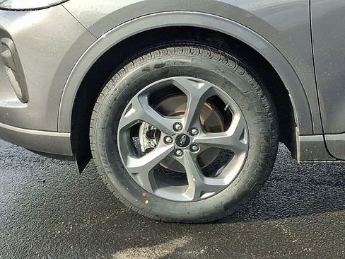 Used 2023 Ford Escape ST-Line w/ Tech Pack #1 AWD/4WD image 8