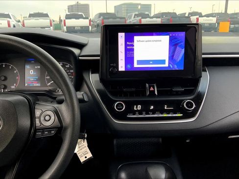 Used 2023 Toyota Corolla LE FWD image 7