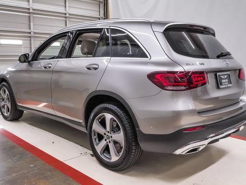 Used 2021 Mercedes-Benz GLC 300 image 8