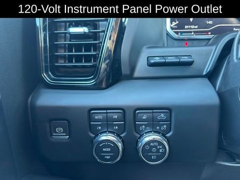 Used 2023 GMC Sierra 1500 AT4X image 17