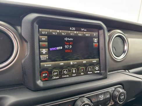 Used 2021 Jeep Wrangler Rubicon image 18