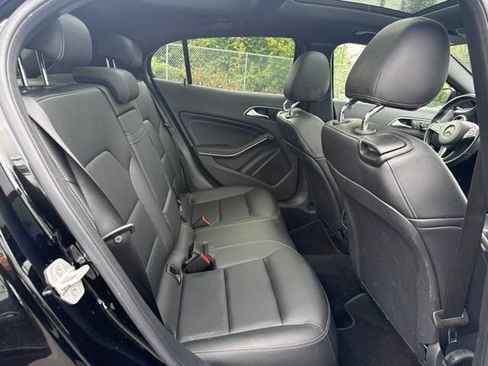 Used 2016 Mercedes-Benz GLA 250 4MATIC image 10