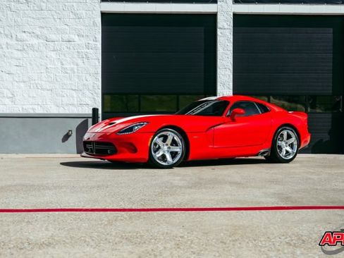 Used 2014 SRT Viper SRT-10 w/ Grand Touring Package RWD image 18