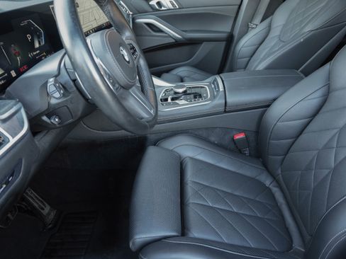 Certified 2024 BMW X6 xDrive40i w/ Premium Package image 12