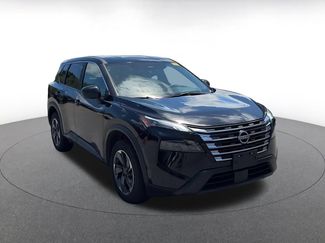 Used 2025 Nissan Rogue SV FWD video 2