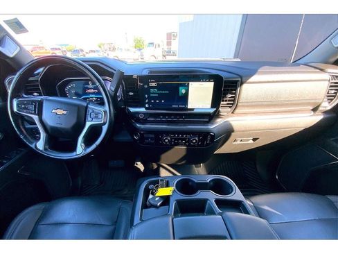 Used 2024 Chevrolet Silverado 3500 LTZ AWD/4WD image 17