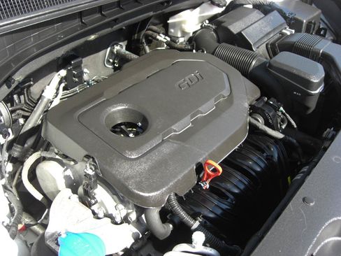 Used 2018 Kia Sorento FWD image 21