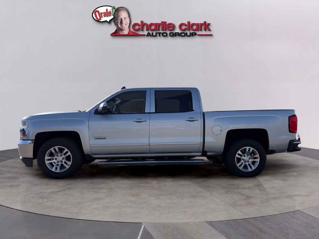 Used 2018 Chevrolet Silverado 1500 LT w/ Texas Edition RWD image 2
