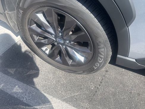 Used 2025 Subaru Outback Onyx Edition XT AWD/4WD image 17