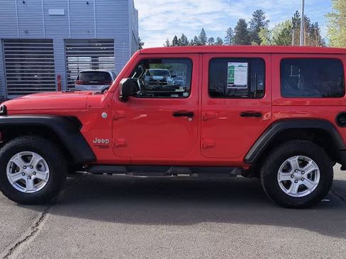 Used 2021 Jeep Wrangler Unlimited Sport w/ Sun And Sound Package image 5