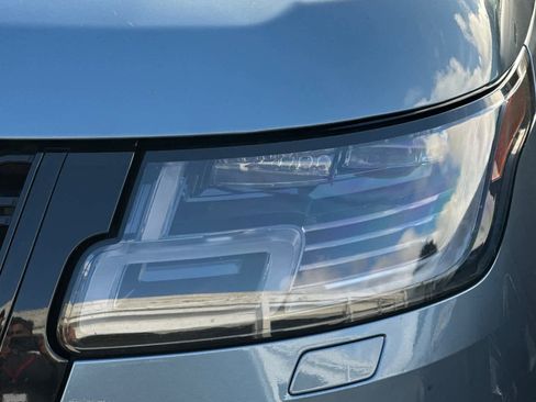 Used 2021 Land Rover Range Rover Westminster Edition image 10