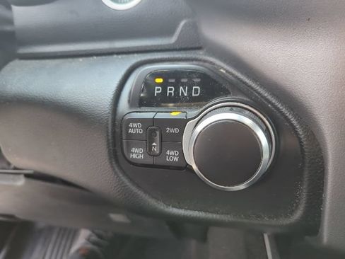 Used 2022 RAM 1500 Big Horn AWD/4WD image 10