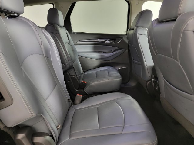 Used 2019 Buick Enclave Essence FWD image 17