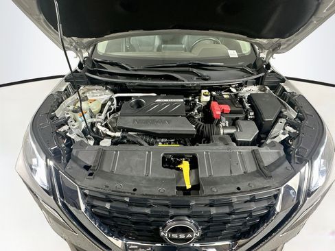 Used 2023 Nissan Rogue SV AWD/4WD image 31