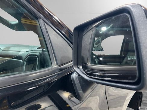 Used 2020 Chevrolet Silverado 1500 LT Trail Boss image 12