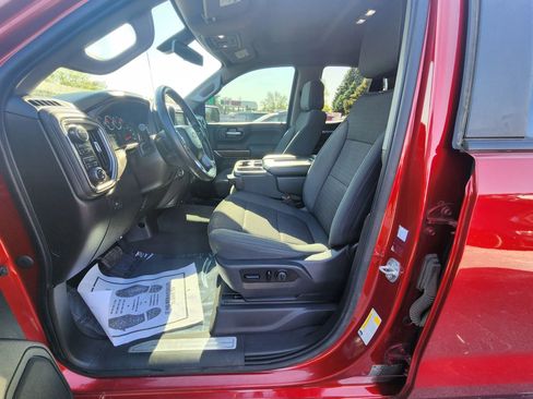 Used 2021 Chevrolet Silverado 1500 LT w/ Convenience Package II AWD/4WD image 17