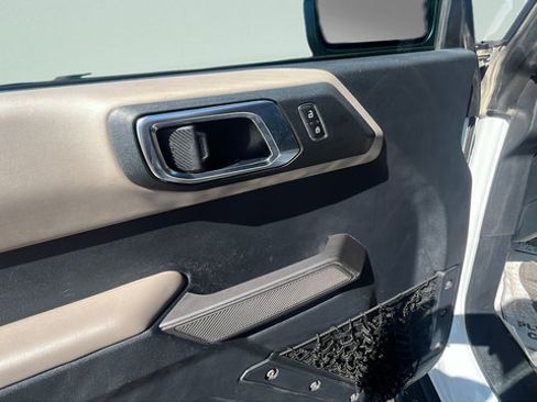 Used 2023 Ford Bronco Wildtrak AWD/4WD image 10