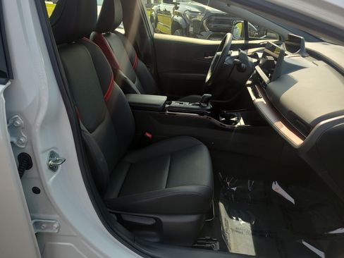 Certified 2023 Toyota Prius Prime FWD image 17