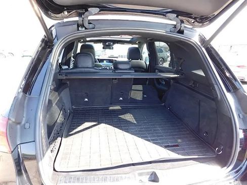 Used 2022 Mercedes-Benz GLE 350 4MATIC image 9