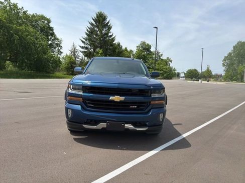 Used 2019 Chevrolet Silverado 1500 LT w/ All Star Edition AWD/4WD image 8