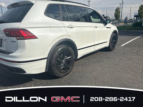 Used 2023 Volkswagen Tiguan SE R-Line AWD/4WD image 5