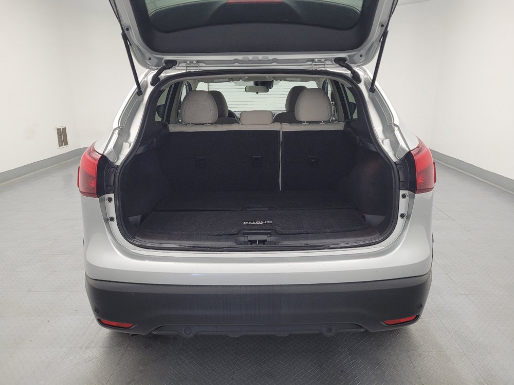 Used 2019 Nissan Rogue Sport SV FWD image 29