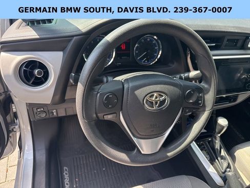 Used 2019 Toyota Corolla LE w/ LE Premium Package image 22