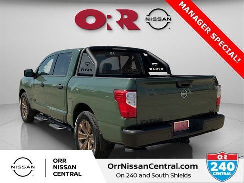 Certified 2024 Nissan Titan SV w/ SV Bronze Edition Package image 7