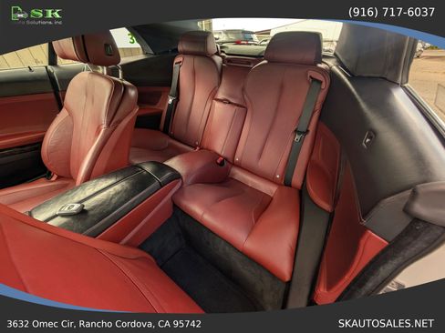 Used 2012 BMW 640i Convertible RWD image 31