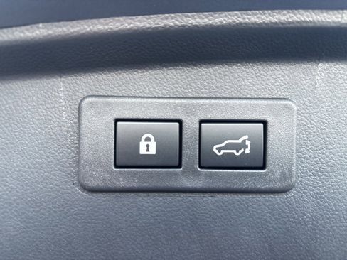 New 2025 Subaru Outback Touring XT image 12