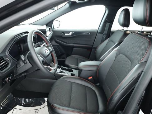 Used 2023 Ford Escape ST-Line w/ Tech Pack #1 image 18