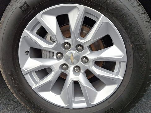 Used 2022 Chevrolet Silverado 1500 Custom image 7